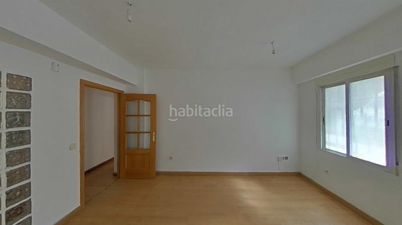 Foto 0852e2a2-2716-4f6a-a626-64bc61388682. Piso en Villaverde Alto Madrid