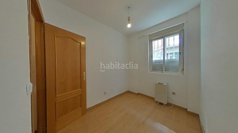 Foto c7cb1b79-b248-4951-a6e3-7bd31904e290. Piso en Villaverde Alto Madrid