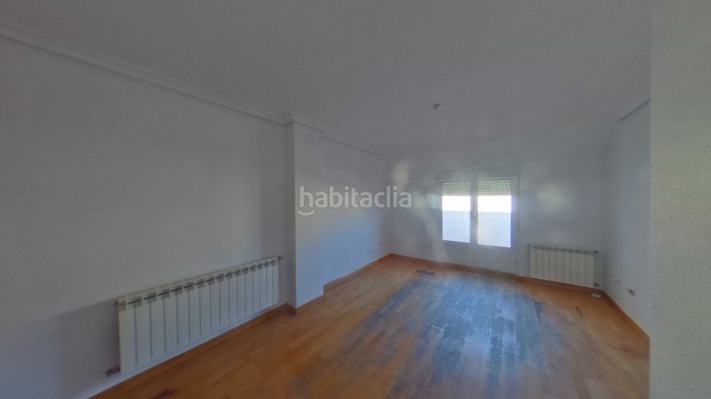 Foto dc8fba6e-3c41-42a6-9002-19ec0837bfbb. Flat in Benavente
