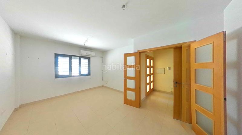 Foto 936c7282-7529-43ff-8f47-35f0a54ba135. Casa adossada amb aparcament a Ejido Norte Ejido (El)
