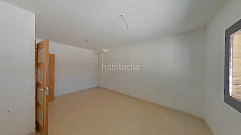 Foto be0a2e7e-94e8-48e1-91db-c5a70a0f06e6. Casa adossada amb aparcament a Ejido Norte Ejido (El)