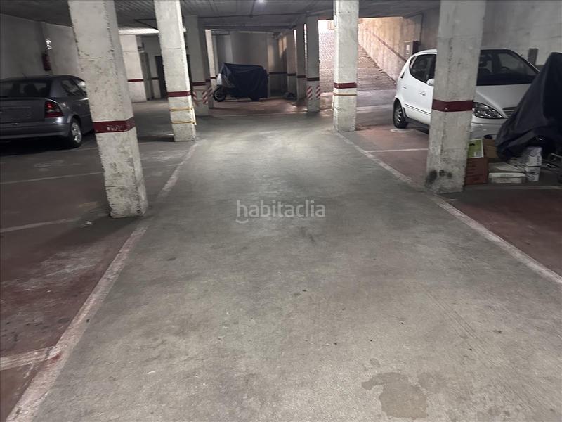 Foto e705b735-b342-4314-933a-e98a69823663. Autoparkplatz in Creu de la Mà Figueres