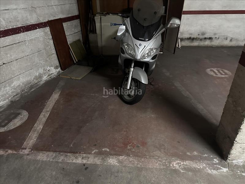 Foto a77263fb-f2cd-48d0-af97-10c6d80c3b67. Parking voiture dans Creu de la Mà Figueres