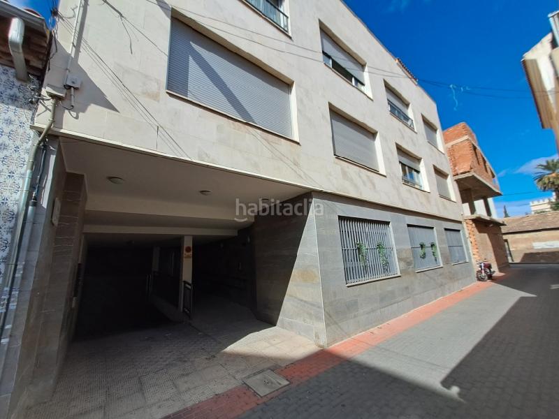 Foto 141f2d63-122d-4685-9b17-5c6f4c1c4f4f. Aparcament cotxe a El Palmar Murcia