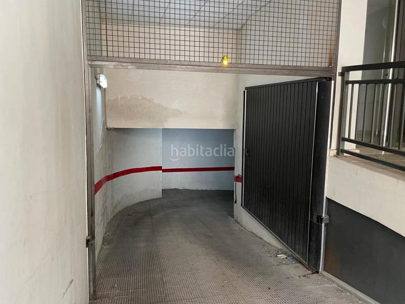 Foto 7ed776cf-3976-4282-b88d-33e6093b009c. Aparcament cotxe a El Palmar Murcia