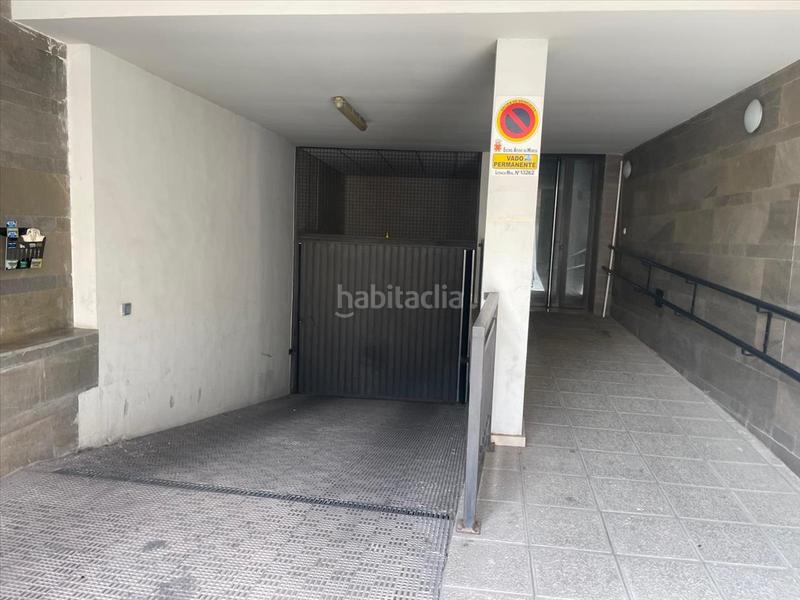 Foto b7399ba8-8007-4e74-870e-255bd9b05821. Parking coche en El Palmar Murcia