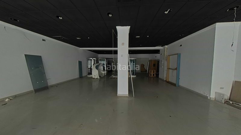 Foto cb322c8a-fb0d-402a-9d5e-892d87c2f1fd. Local comercial a Centro Elda