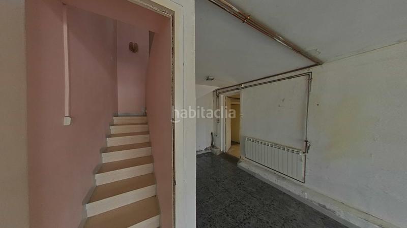 Foto 99873244-8b7b-44e3-ae5e-994032bd8f42. Xalet amb aparcament a Fonollosa