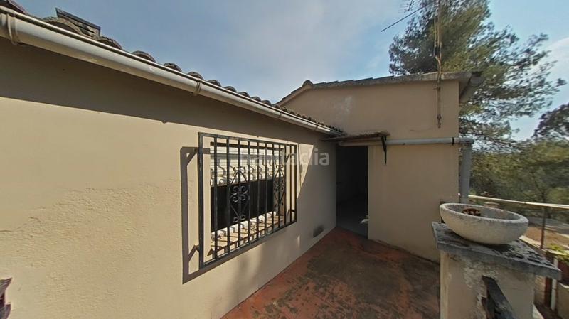 Foto c7f8da34-45de-40a4-807e-a2704ef5386b. Xalet amb aparcament a Fonollosa