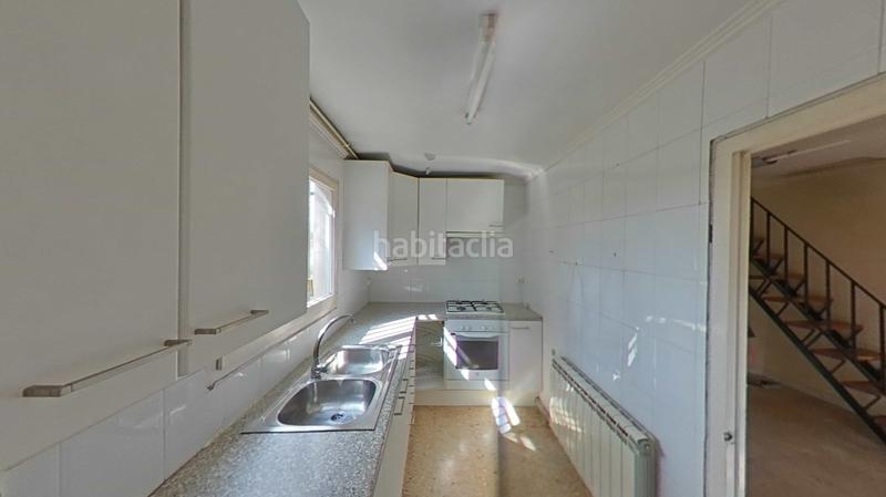 Foto c8312a6b-29a2-4d3f-833e-e70ecefef7c7. Xalet amb aparcament a Fonollosa