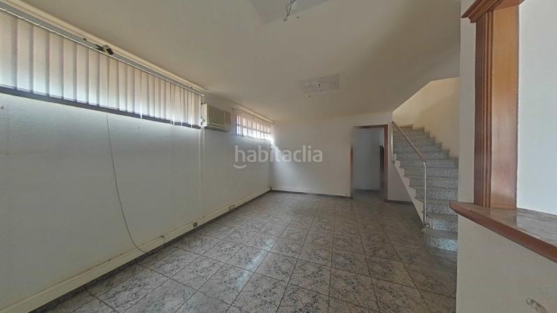 Foto 0a464a6e-fa3d-4237-bbd8-a592f4a39881. Nave industrial en Puigpelat