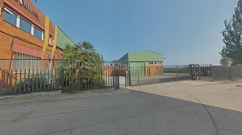 Foto a5d14951-4567-4e63-add0-1a4d0cc5d46d. Nave industrial en Puigpelat