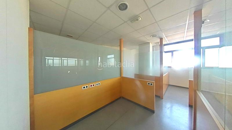 Foto 5ae0f9ae-fd9c-4e0e-af3b-57b51aba099a. Local comercial en Can Borrell Mollet del Vallès