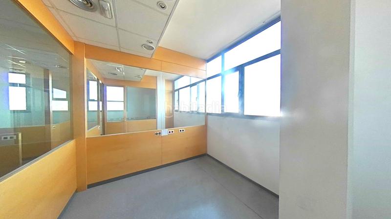 Foto af62cff9-4ea6-42b7-a9b9-2f9f619a8283. Local comercial en Can Borrell Mollet del Vallès