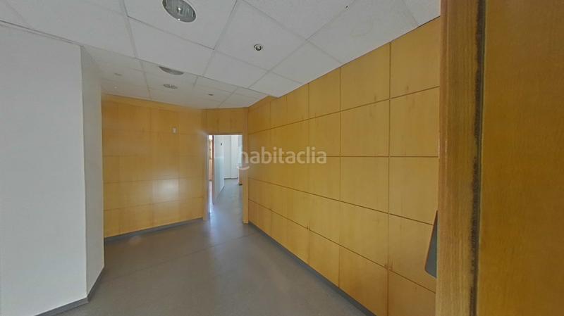 Foto f0af0ac0-9642-4444-8530-0c6a77ed5d0c. Local comercial en Can Borrell Mollet del Vallès