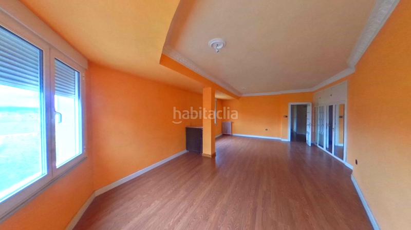 Foto 726f7a73-2046-457b-bba9-618bdd14692b. Appartement avec chauffage dans Centro Ponferrada