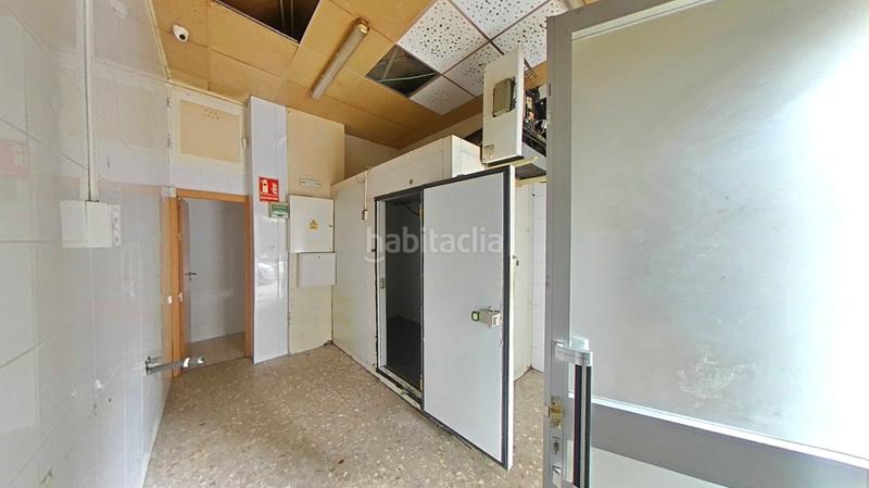 Foto 5b13e0f1-c404-4090-8eb6-a795e4206046. Local comercial a Llevant Reus