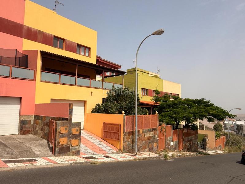 Foto 057c3fc3-c9ee-4650-9eac-4df782c92ea3. Reihenhaus in Las Mesas - El Toscón Palmas de Gran Canaria (Las)