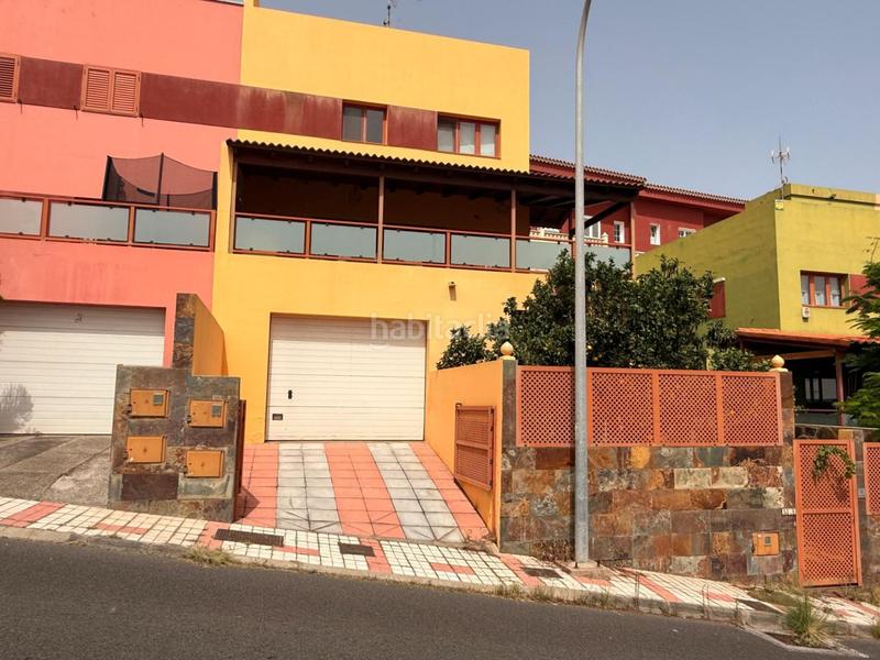 Foto c6baab93-5d33-48f8-8b01-344c53fa3e3c. Semi detached house in Las Mesas - El Toscón Palmas de Gran Canaria (Las)