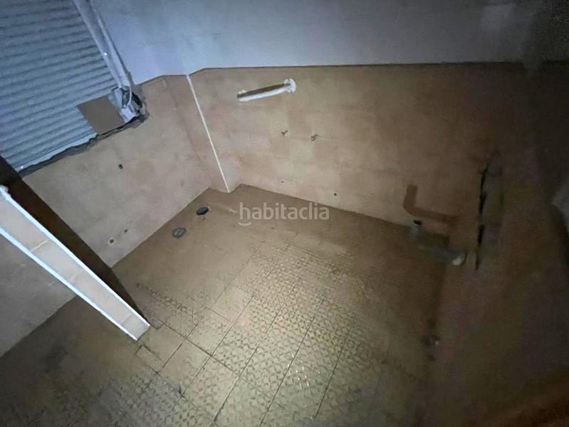 Foto c84291a6-b5cd-4cec-bbfa-33e5b164e5a3. Edifici a Escalona
