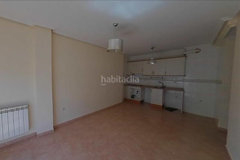 Foto 973c2583-071c-4433-bde5-2231b97a3262. Pis a Bembibre