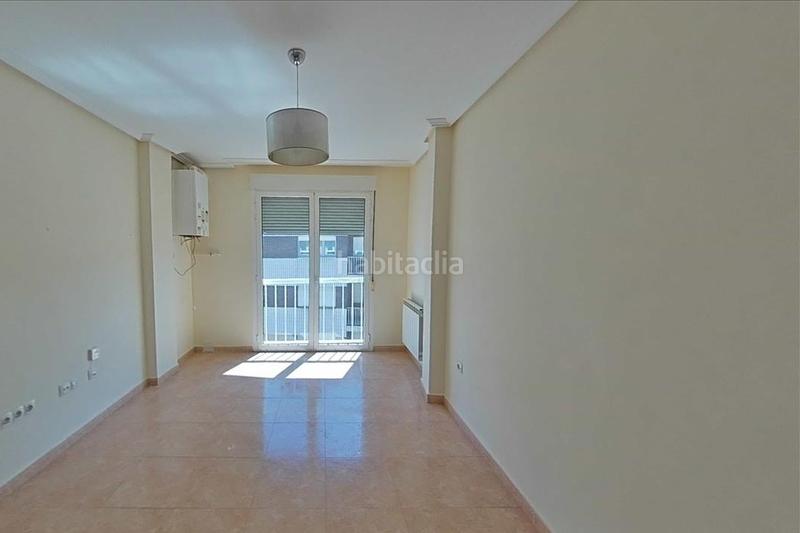 Foto eaf5558d-043b-4fe8-b79c-e10f70001ccf. Pis a Bembibre