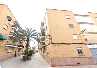 Piso  Cl san pancracio,3 esc:1 pl:3 pt:0d albatera (alicante)