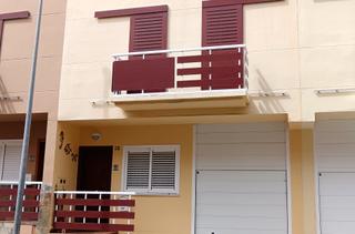 Casa adossada  Aflogidos
