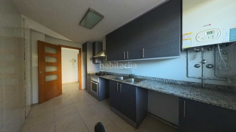 Foto 0d291b04-d0f8-45a7-b52b-5343893a035e. Pis amb aparcament a Sotolivar-Mas del Rosari Paterna