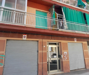 Pis  Calle antoni de gimbernat