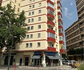 Pis  Avenida sant bernat calvo