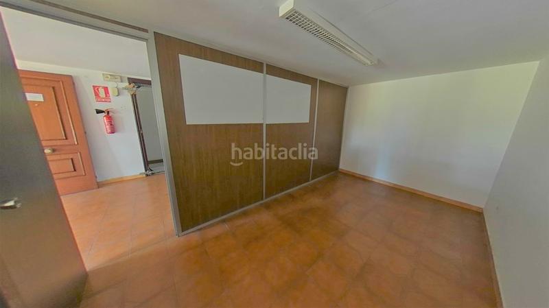 Foto d2defd33-de50-4e36-808b-394f3a67d7ee. Ufficio in San Roque - As Fontiñas Lugo