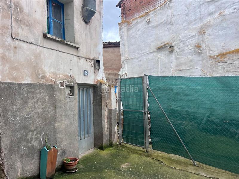 Foto a40c689f-208a-4d6a-ae7a-cb60671047d7. Wohngrundstück in Albelda de Iregua