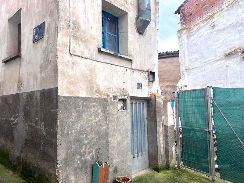 Foto c6121732-4634-46e9-9854-6d8c829ccde7. Wohngrundstück in Albelda de Iregua