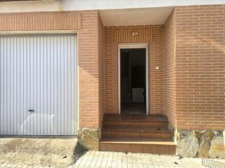 Casa adossada a Hormigos