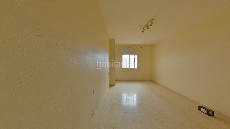 Foto 519fae84-5e9b-445f-a7c2-c743ed7027fe. Oficina en Berja