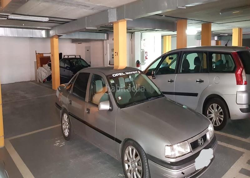 Foto e73cfba6-355e-4dcf-a446-144310a437d0. Parking coche en Cruces Barakaldo
