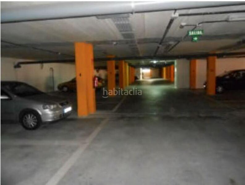 Foto 9bc268f1-1038-460f-b751-ed278f7820df. Parking voiture dans Centro Barakaldo