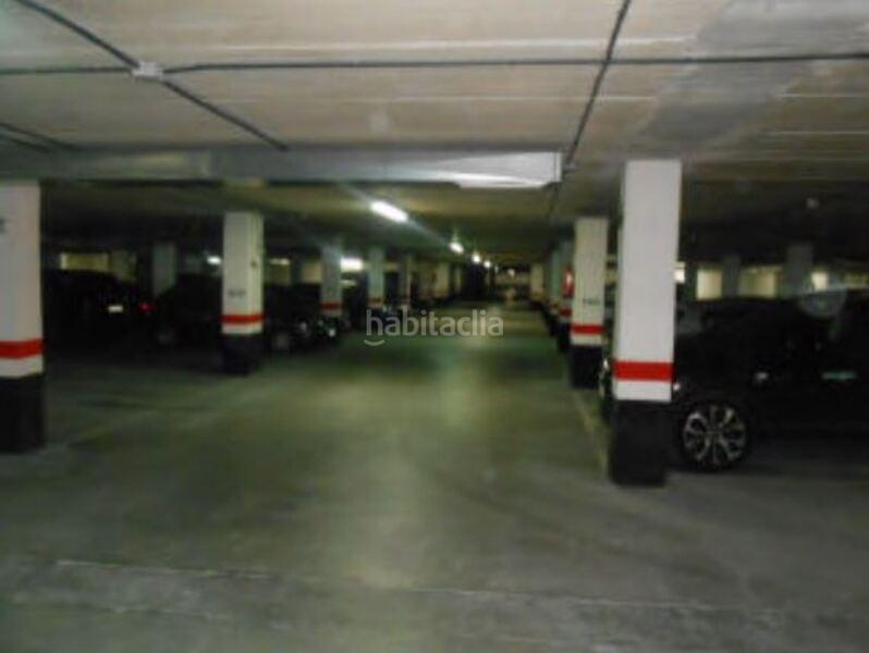 Foto e16d5845-9e7d-45bf-b717-c5965e49138f. Parking coche en Mungia