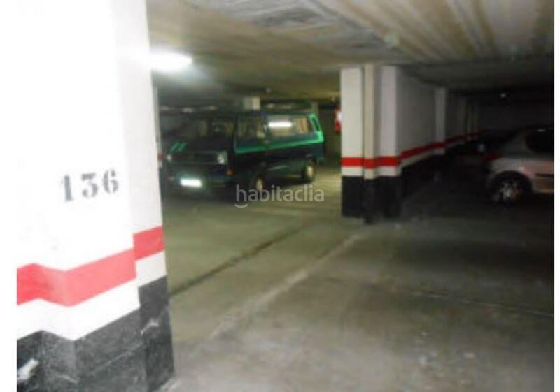 Foto ed033b0c-71f5-4e4f-82d5-ada50b042136. Parking coche en Mungia