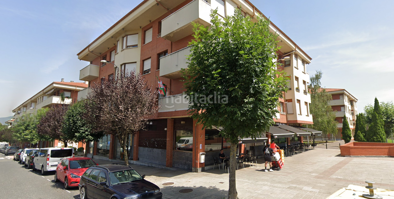 Foto dad08e3b-e77f-402c-8989-50a40bbaffd2. Parking coche en San Miguel Basauri