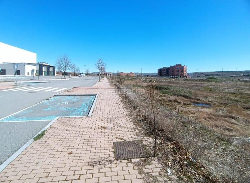 Foto cf1c84ab-5556-4c4c-9972-6cffafce7f2f. Terreno residenziale in Sónsoles Ávila