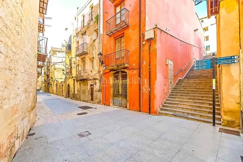 Foto f80d3db5-959b-4a3f-8f76-f97f243cccdd. Terreno residenziale in Centre Tortosa