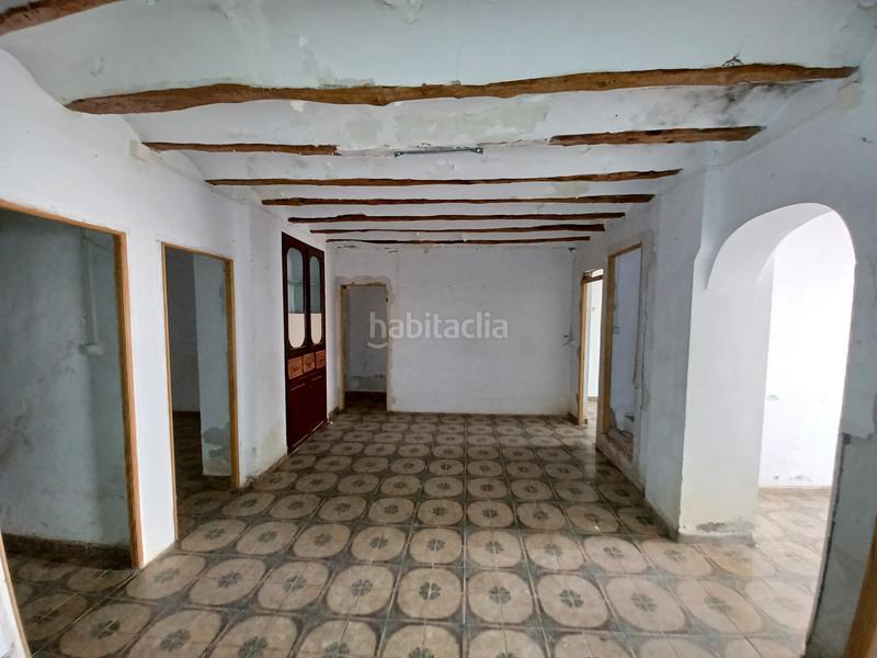 Foto 195a2d45-ce07-40ac-9dd9-f3e984079439. Reihenhaus in Requena