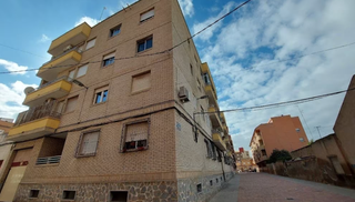 Car parking in Fortunato Arias