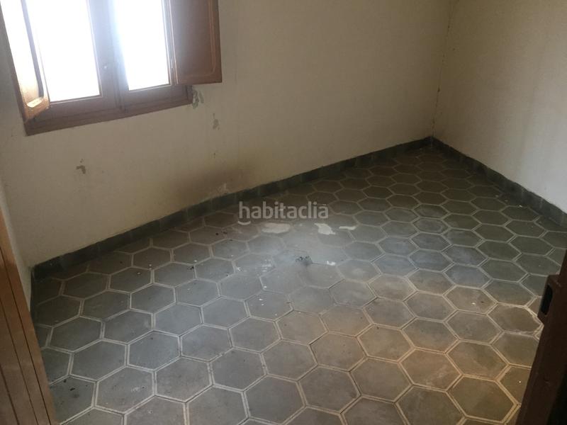 Foto 0d3cb4d4-9e6e-4779-bfb0-0ed5d1e55fd8. Casa adosada en Arnedo
