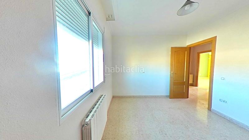 Foto 31ffc517-d344-4b37-91d2-97aedfd53712. Casa adossada amb calefacció a Alcolea de Calatrava