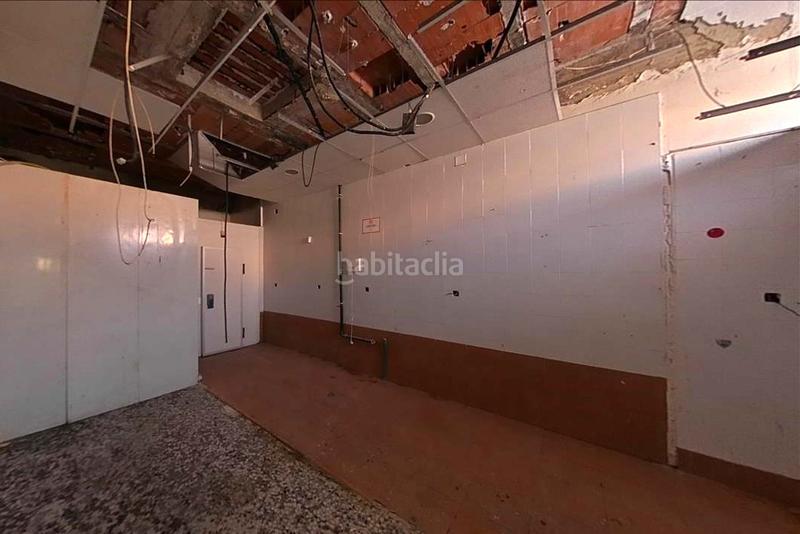 Foto 4c9a72b0-68f2-4251-9c60-46921f56517f. Local comercial en Centro Puerto Real