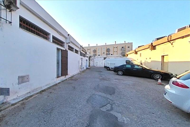 Foto 599cd254-ede8-4d1a-a78d-779a7333d064. Local comercial en Centro Puerto Real