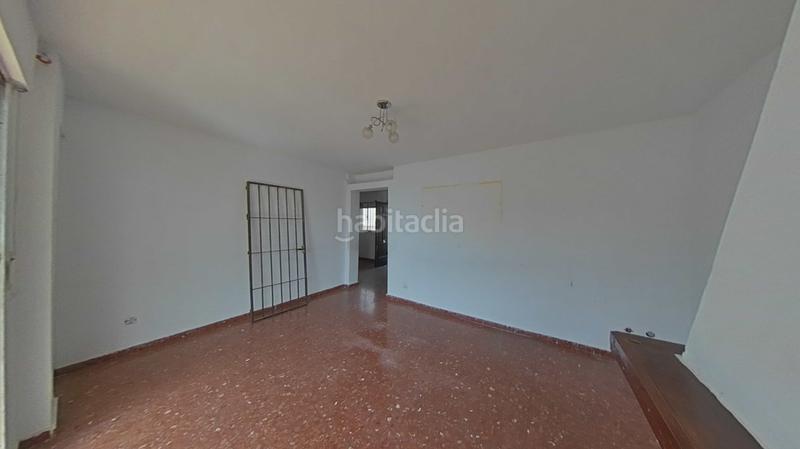 Foto 56e2dd45-5e22-4fb5-a1c1-e78a38689852. Piso en Las Gaviotas - Carvajal Fuengirola